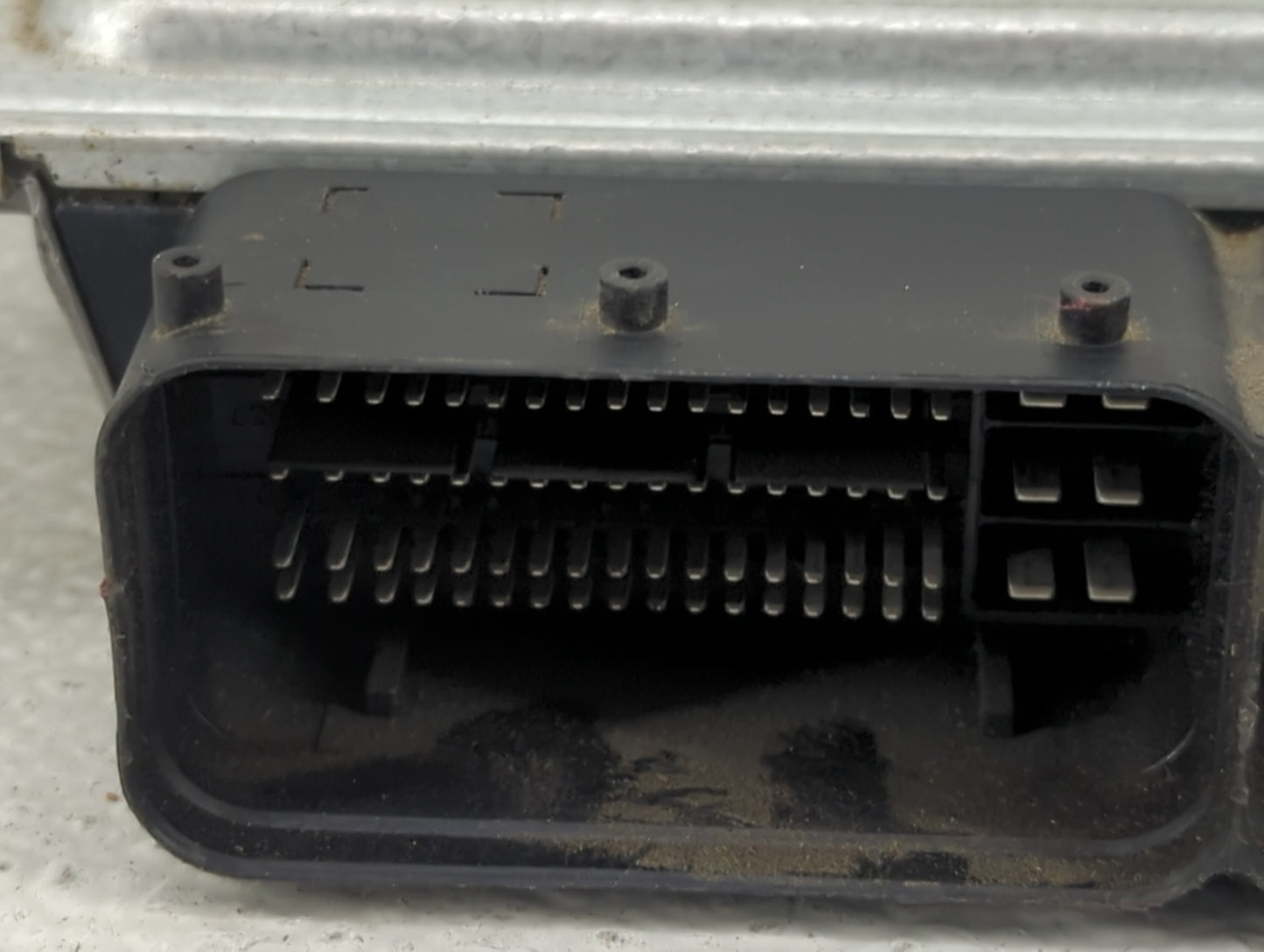 2021 Kia Telluride PCM Engine Control Computer ECU ECM PCU OEM P/N:39199-3L000 9001270125KD, SIM2K-260, IGGK0GM Fits OEM Use