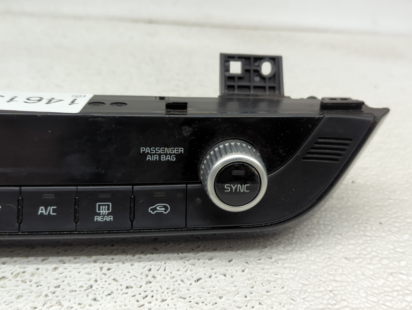 2020-2022 Kia Telluride Climate Control Module Temperature AC/Heater Replacement P/N:97250-59330 Fits Fits 2020 2021 2022 OE