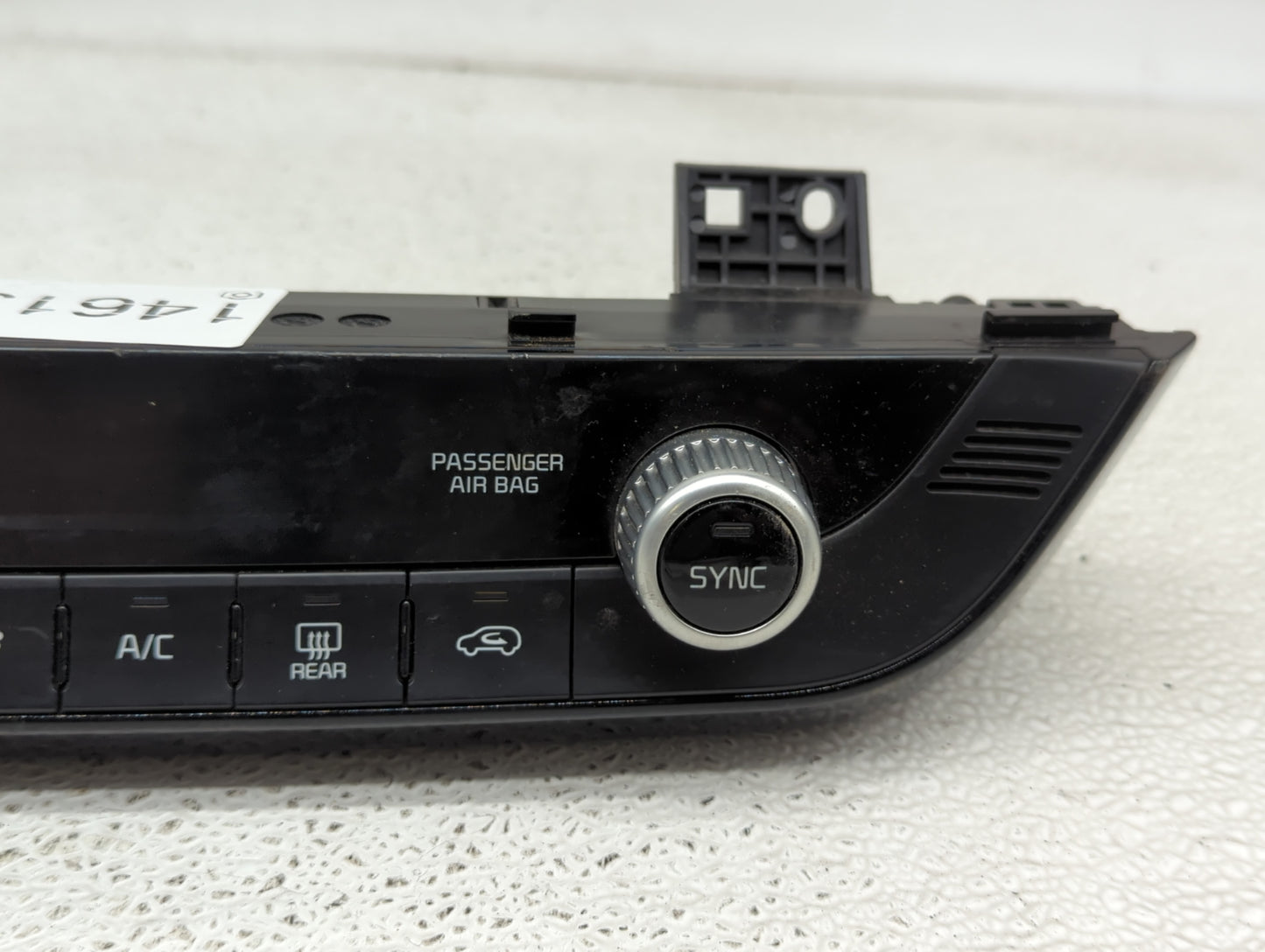 2020-2022 Kia Telluride Climate Control Module Temperature AC/Heater Replacement P/N:97250-59330 Fits Fits 2020 2021 2022 OE