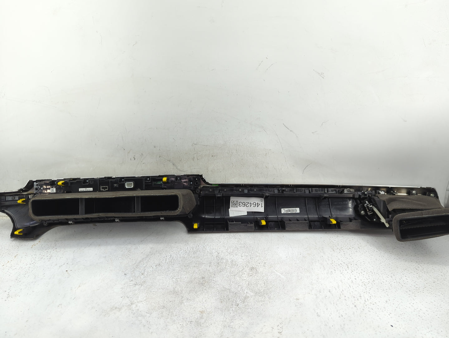 2020-2022 Kia Telluride Radio AM FM Cd Player Receiver Replacement P/N:84795-S9300WPA Fits Fits 2020 2021 2022 OEM Used Auto