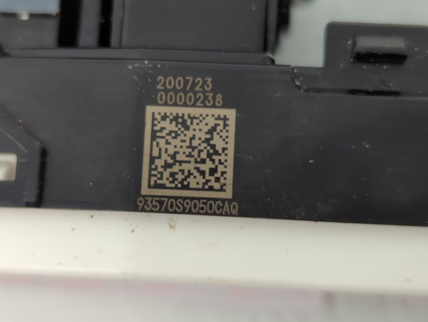 2020-2022 Kia Telluride Master Power Window Switch Replacement Driver Side Left P/N:93570S9050CAQ Fits Fits 2020 2021 2022 O