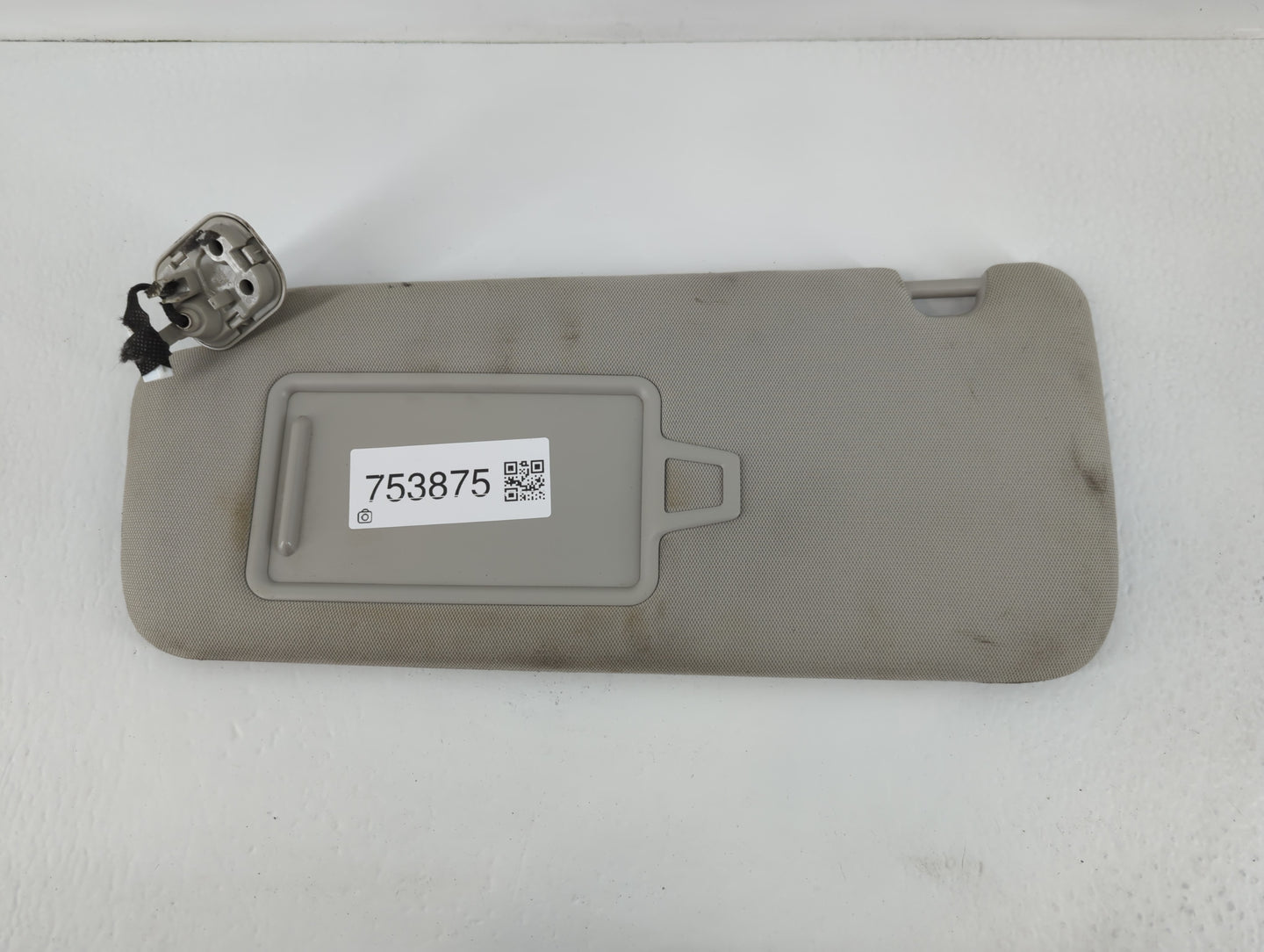 2020-2022 Kia Telluride Sun Visor Shade Replacement Driver Left Mirror Fits Fits 2020 2021 2022 OEM Used Auto Parts - Oemuse