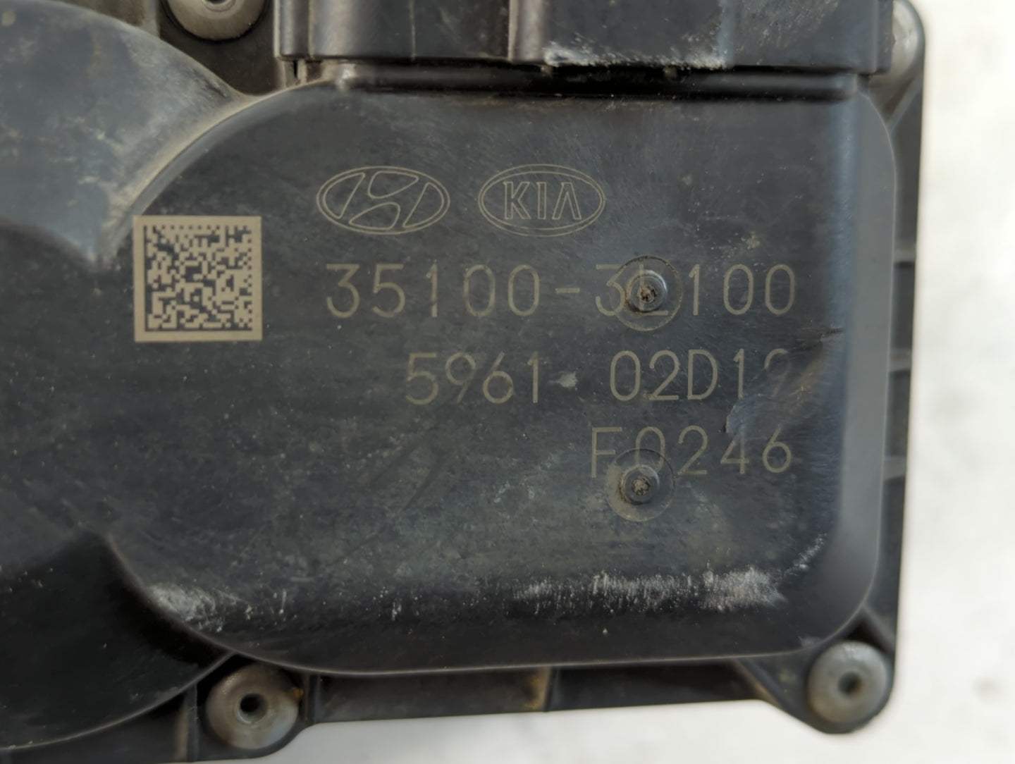 2020-2022 Kia Telluride Throttle Body P/N:35100-3E100 Fits Fits 2017 2018 2019 2020 2021 2022 OEM Used Auto Parts - Oemuseda