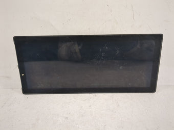 compare product 2021 Land Rover Discovery Sport Information Display Screen