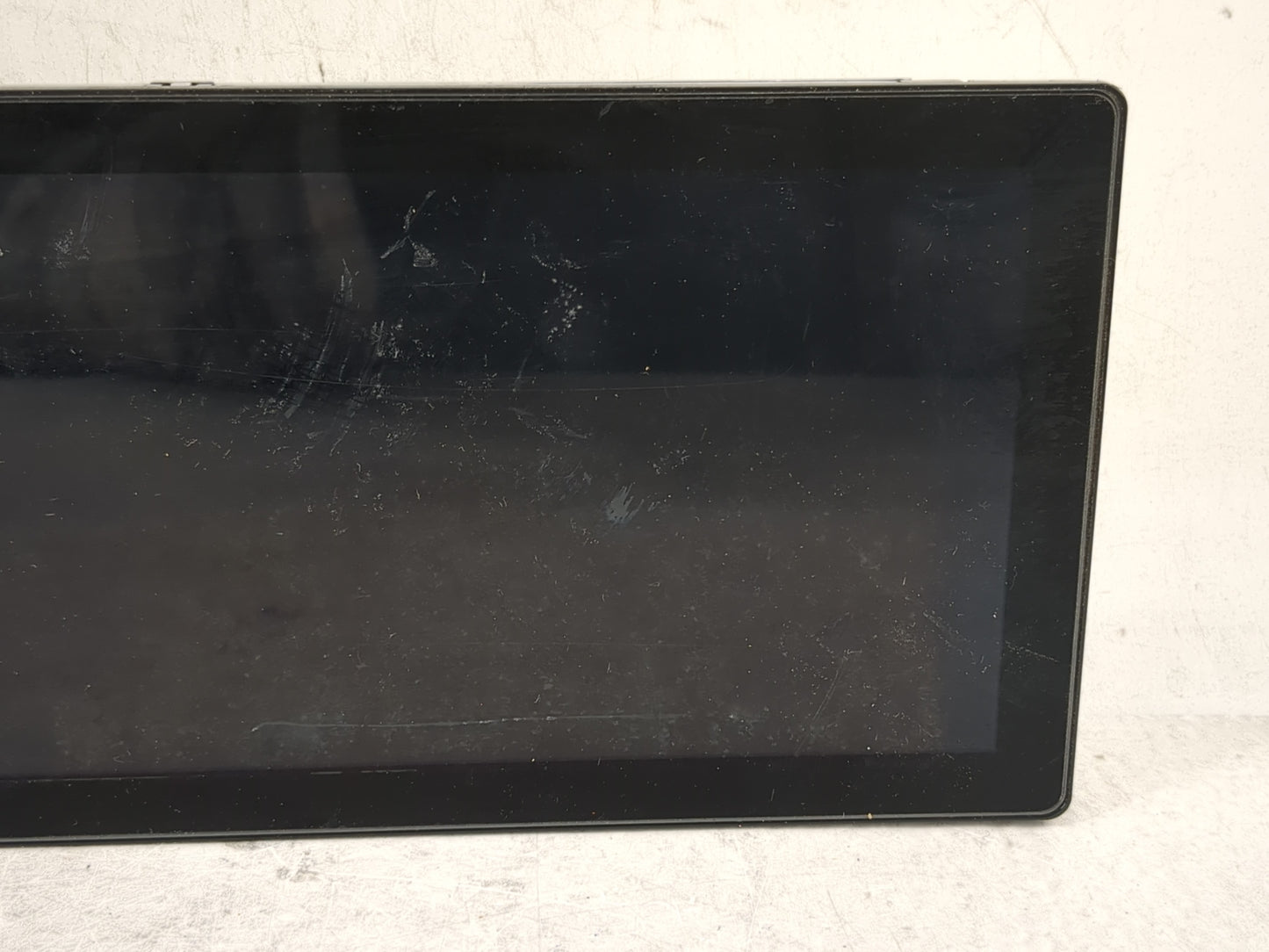 2021 Land Rover Discovery Sport Information Display Screen - Oemusedautoparts1.com