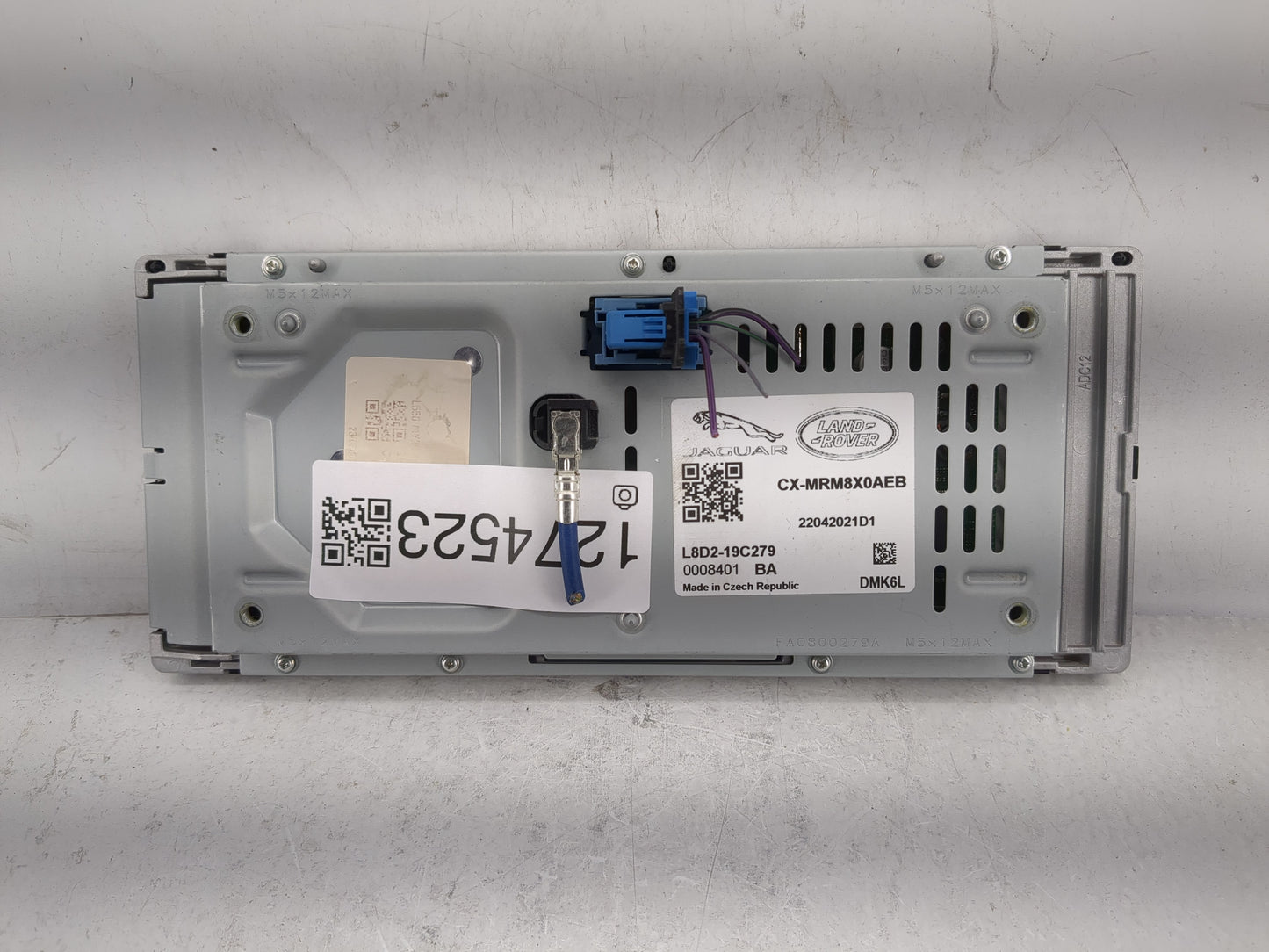 2021 Land Rover Discovery Sport Information Display Screen - Oemusedautoparts1.com