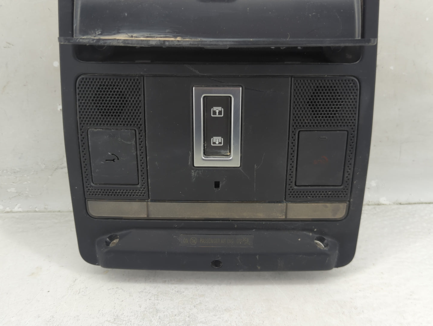 2021 Land Rover Discovery Sport Overhead Roof Console - Oemusedautoparts1.com