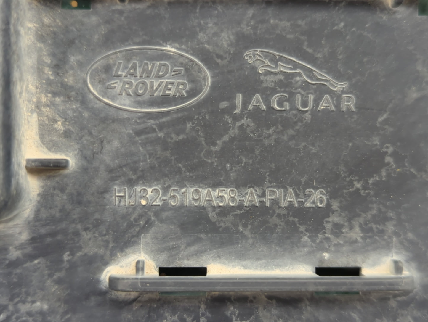 2021 Land Rover Discovery Sport Overhead Roof Console - Oemusedautoparts1.com