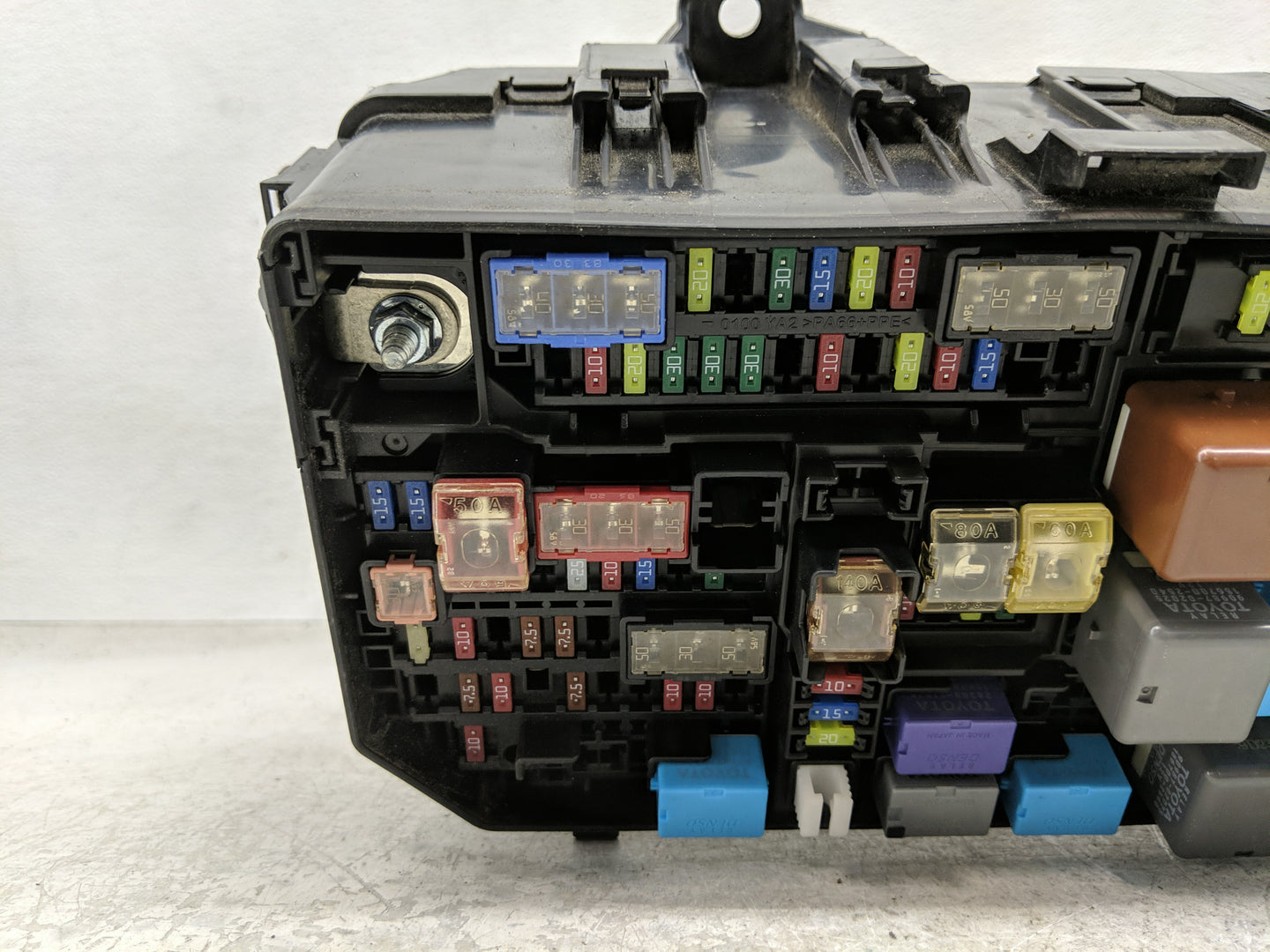 2014-2020 Lexus Gx460 Fusebox Fuse Box Panel Relay Module P/N:82662-60500 Fits Fits 2014 2015 2016 2017 2018 2019 2020 OEM U