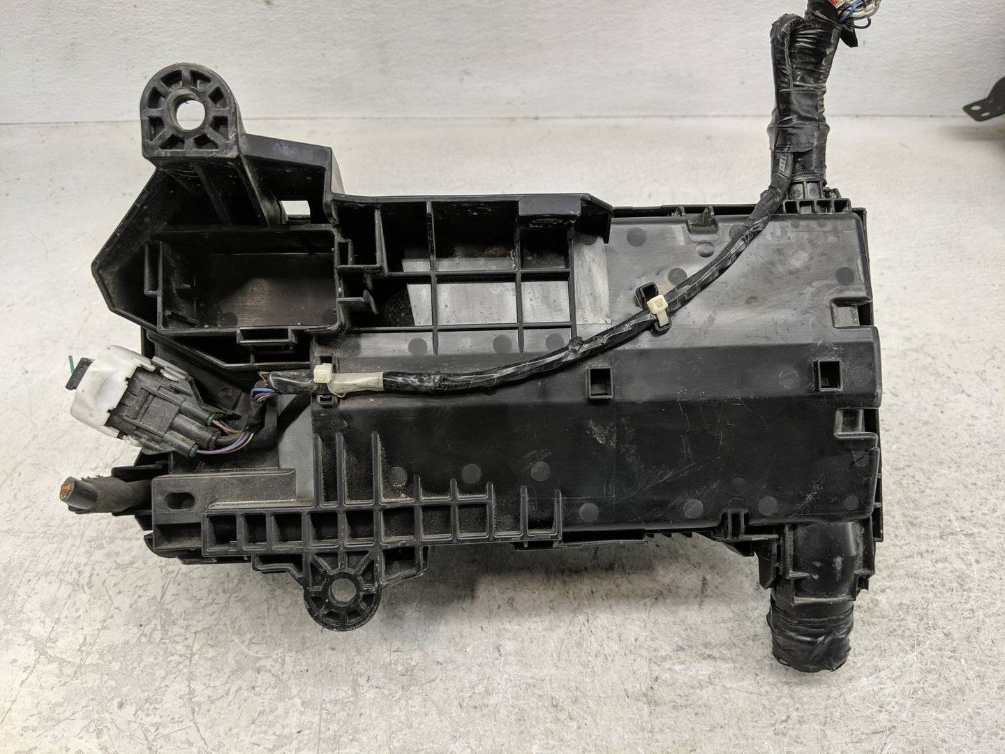 2014-2020 Lexus Gx460 Fusebox Fuse Box Panel Relay Module P/N:82662-60500 Fits Fits 2014 2015 2016 2017 2018 2019 2020 OEM U
