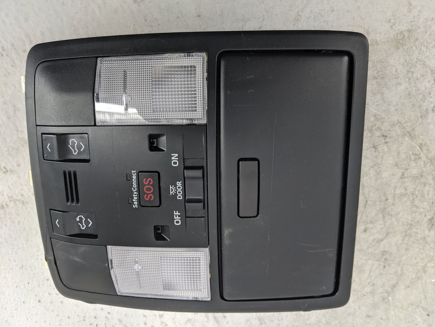 2021 Lexus Gx460 Overhead Roof Console Black - Oemusedautoparts1.com
