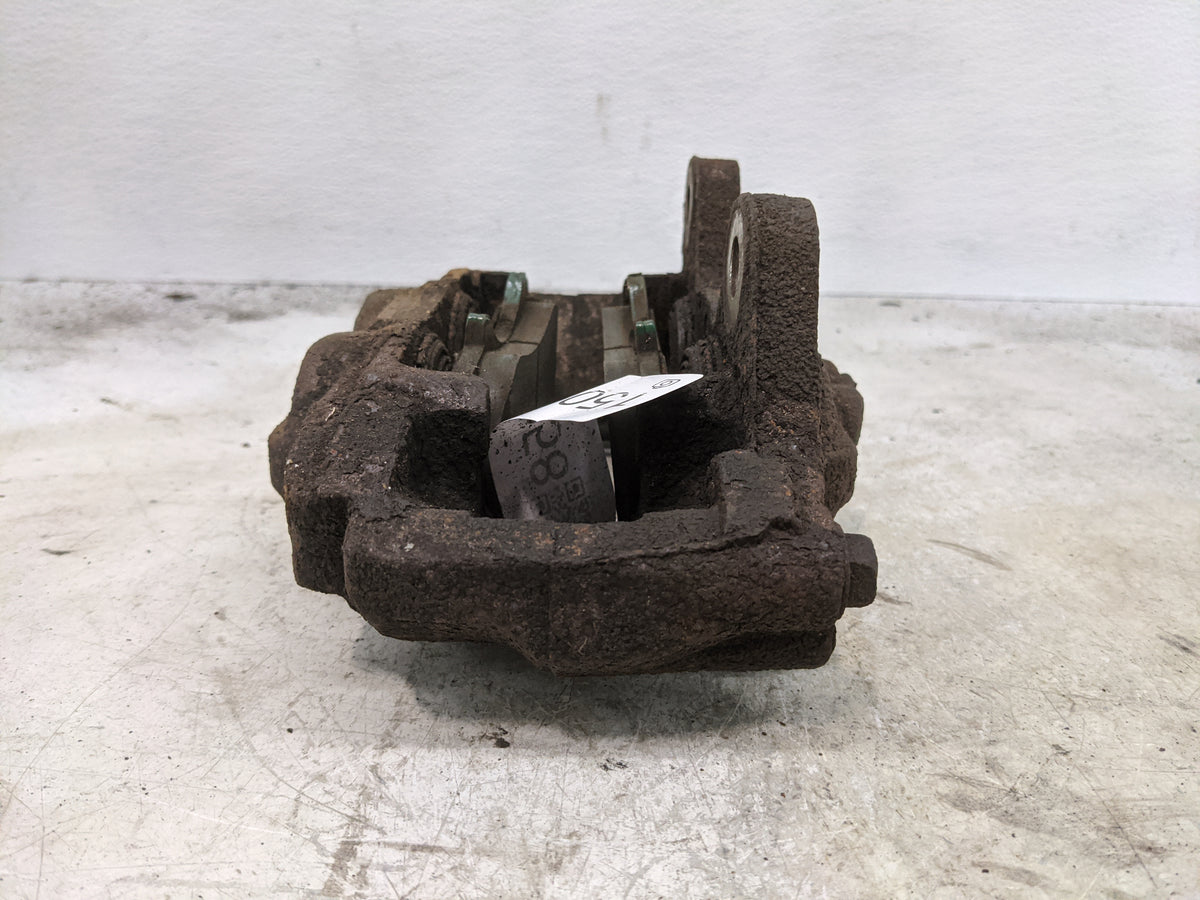2015-2020 Lexus Gx460 Front Passenger Right Brake Caliper - Oemusedautoparts1.com