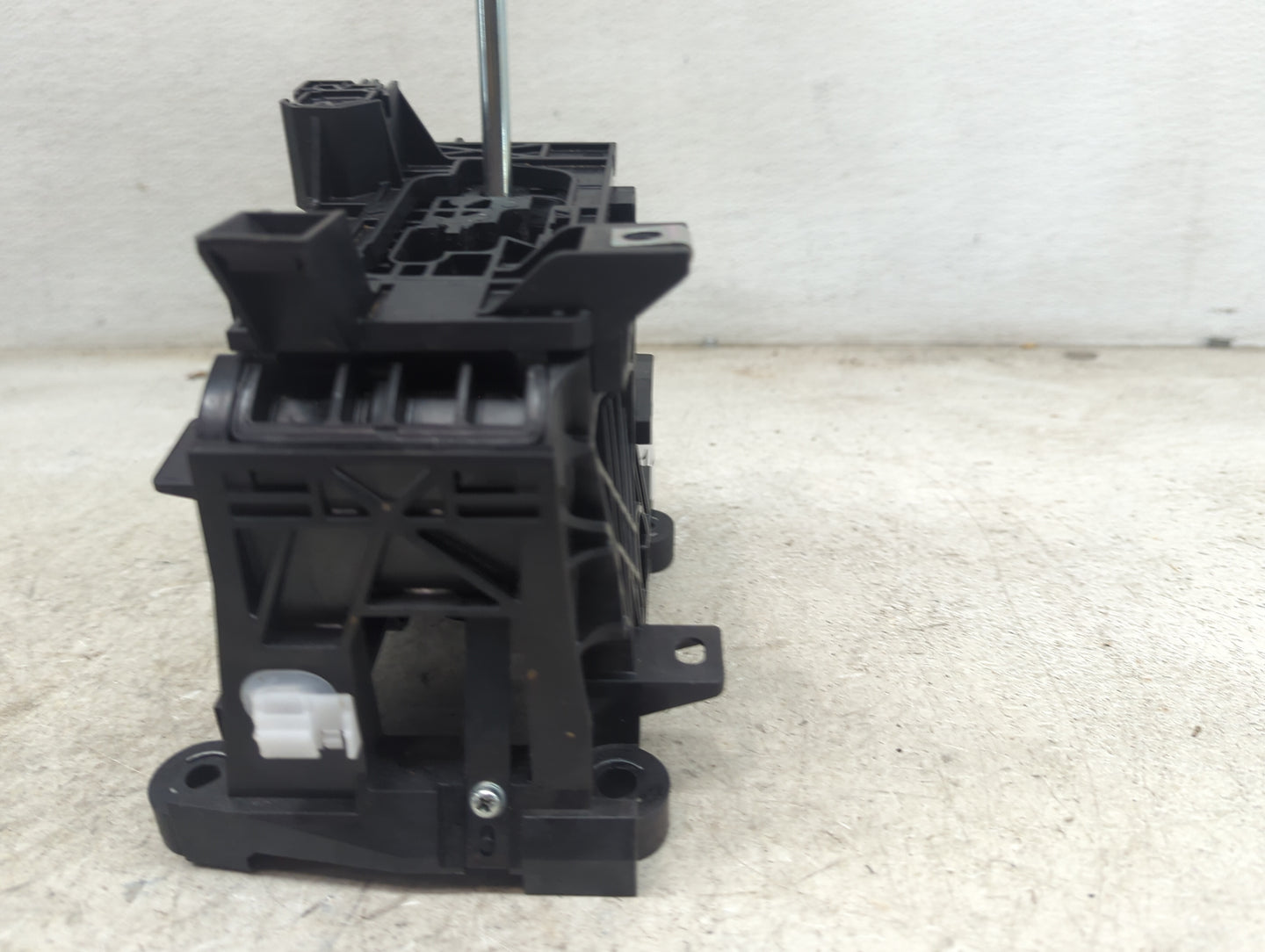 2021 Lexus Nx300 Floor Console Assembly Shifter - Oemusedautoparts1.com