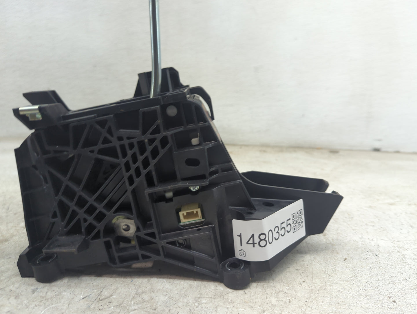 2021 Lexus Nx300 Floor Console Assembly Shifter - Oemusedautoparts1.com