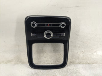 compare product 2021 Lincoln Nautilus Radio Control Panel