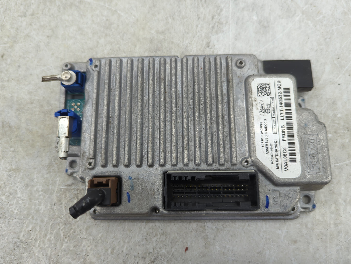 2021 Lincoln Navigator PCM Engine Control Computer ECU ECM PCU OEM P/N:LL7T-14G532-MCU Fits OEM Used Auto Parts - Oemusedaut