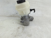 Lincoln Navigator Brake Master Cylinder 1490899 - Oemusedautoparts1.com