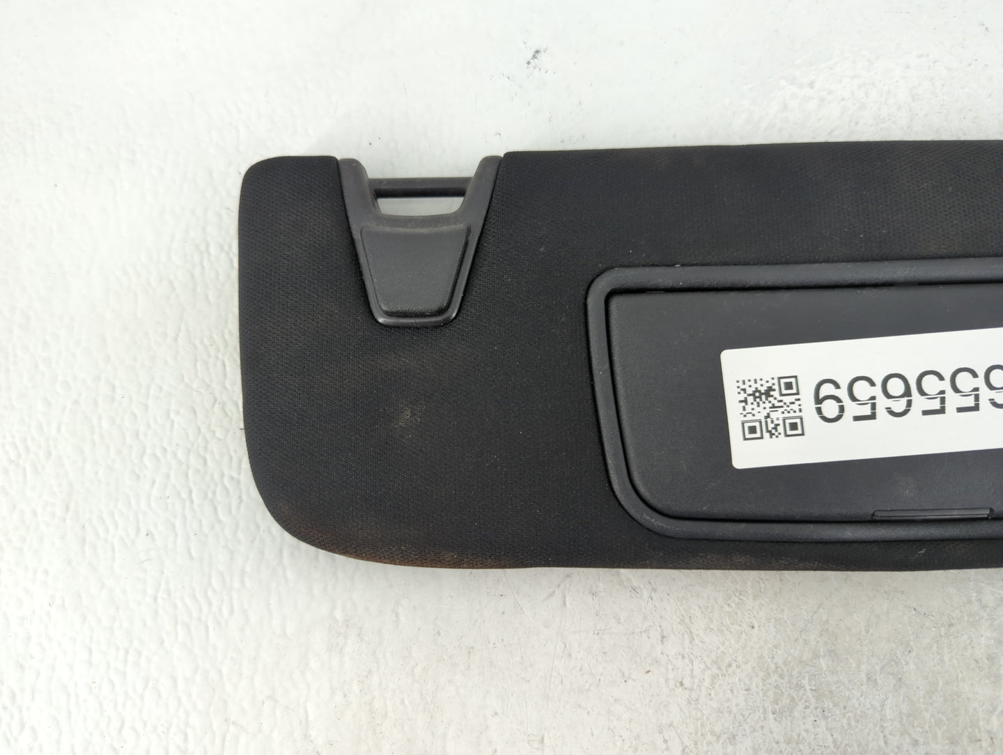 2021 Lincoln Navigator Sun Visor Shade Replacement Passenger Right Mirror Fits OEM Used Auto Parts - Oemusedautoparts1.com