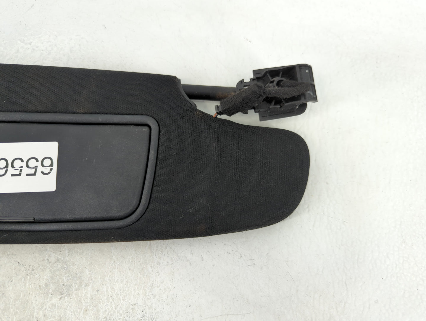 2021 Lincoln Navigator Sun Visor Shade Replacement Passenger Right Mirror Fits OEM Used Auto Parts - Oemusedautoparts1.com