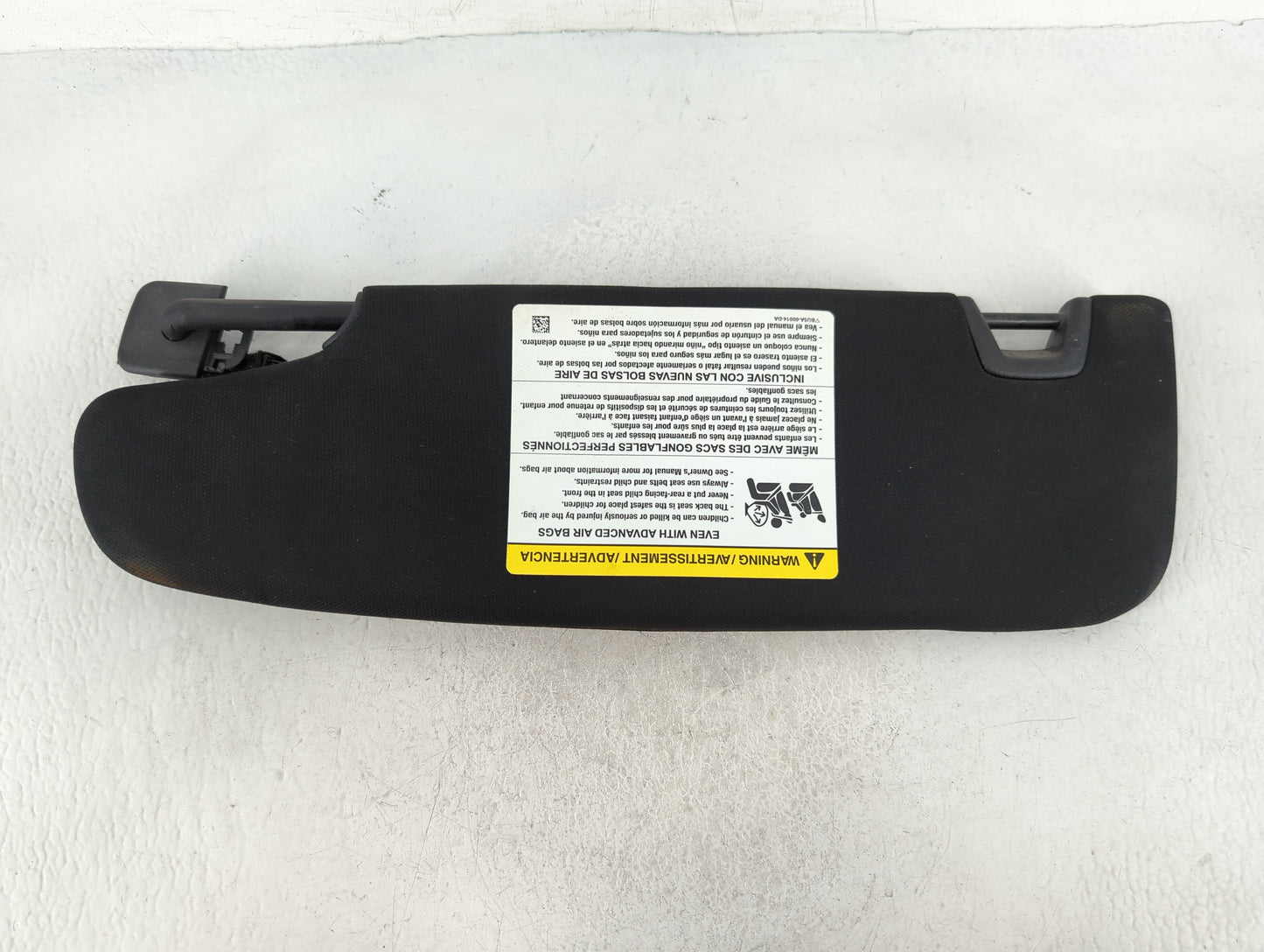 2021 Lincoln Navigator Sun Visor Shade Replacement Passenger Right Mirror Fits OEM Used Auto Parts - Oemusedautoparts1.com