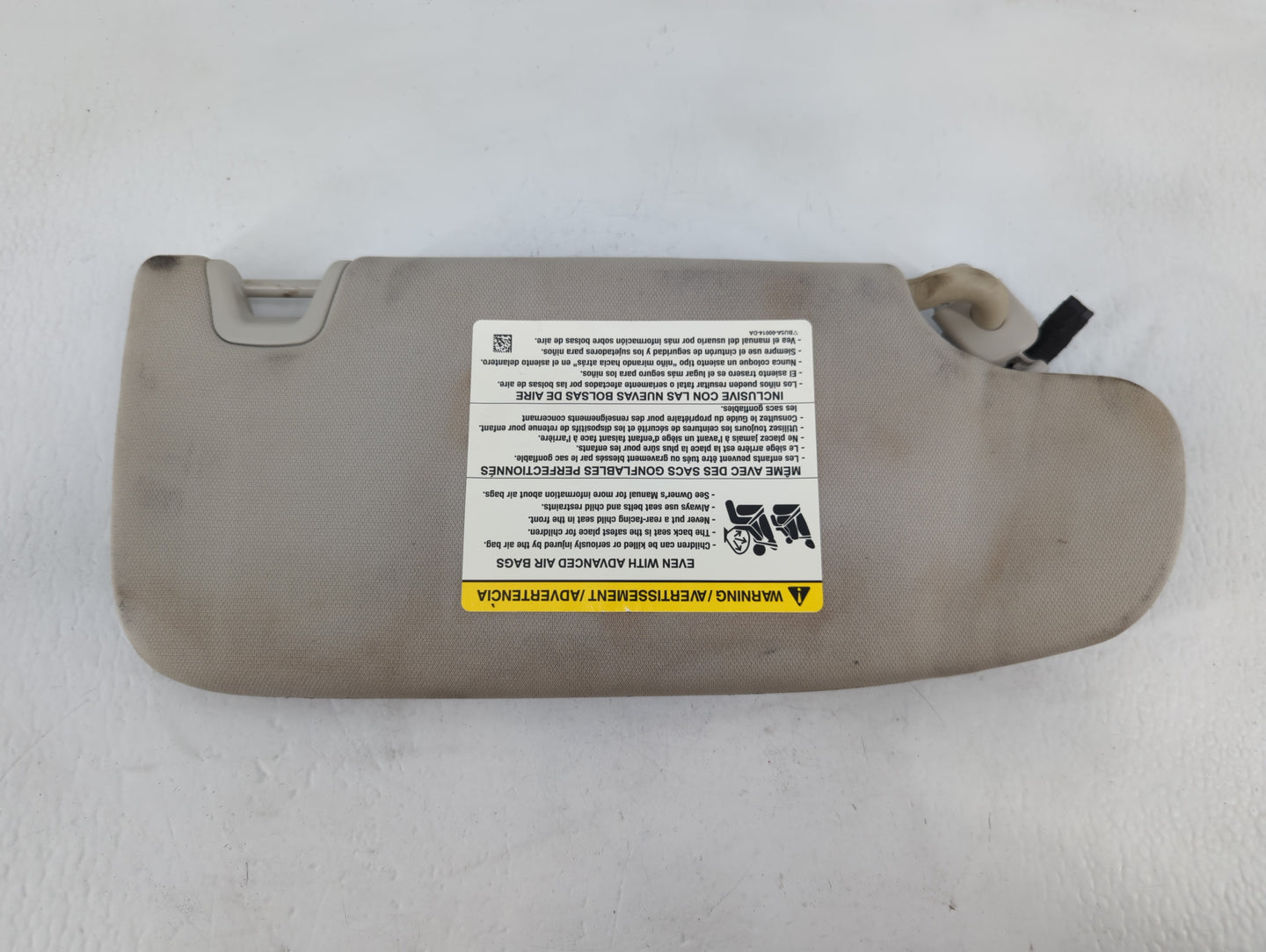 2021 Lincoln Navigator Sun Visor Shade Replacement Driver Left Mirror Fits OEM Used Auto Parts - Oemusedautoparts1.com