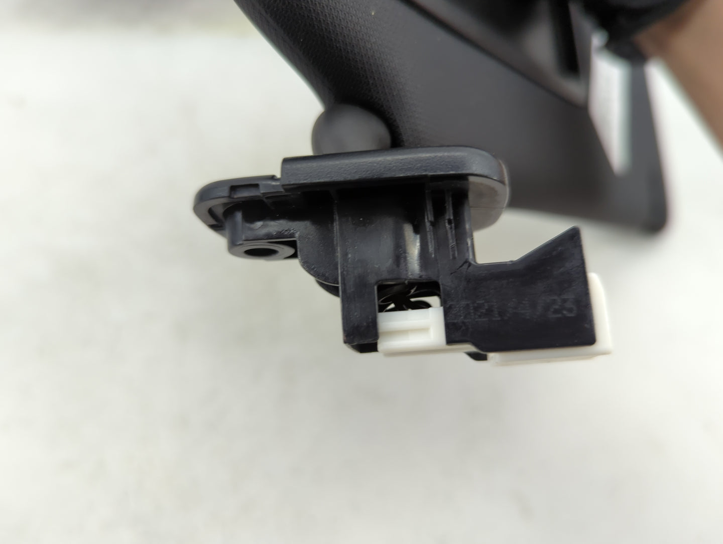 2019-2022 Mazda 3 Sun Visor Shade Replacement Passenger Right Mirror Fits Fits 2019 2020 2021 2022 OEM Used Auto Parts - Oem