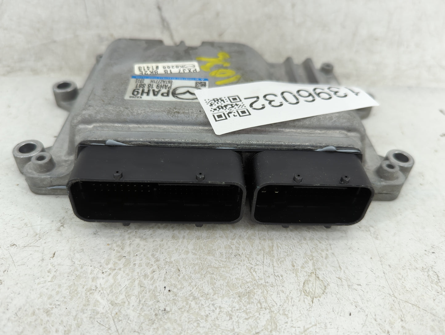 2019-2022 Mazda 3 PCM Engine Control Computer ECU ECM PCU OEM P/N:E6TA2771H Fits Fits 2019 2020 2021 2022 OEM Used Auto Part