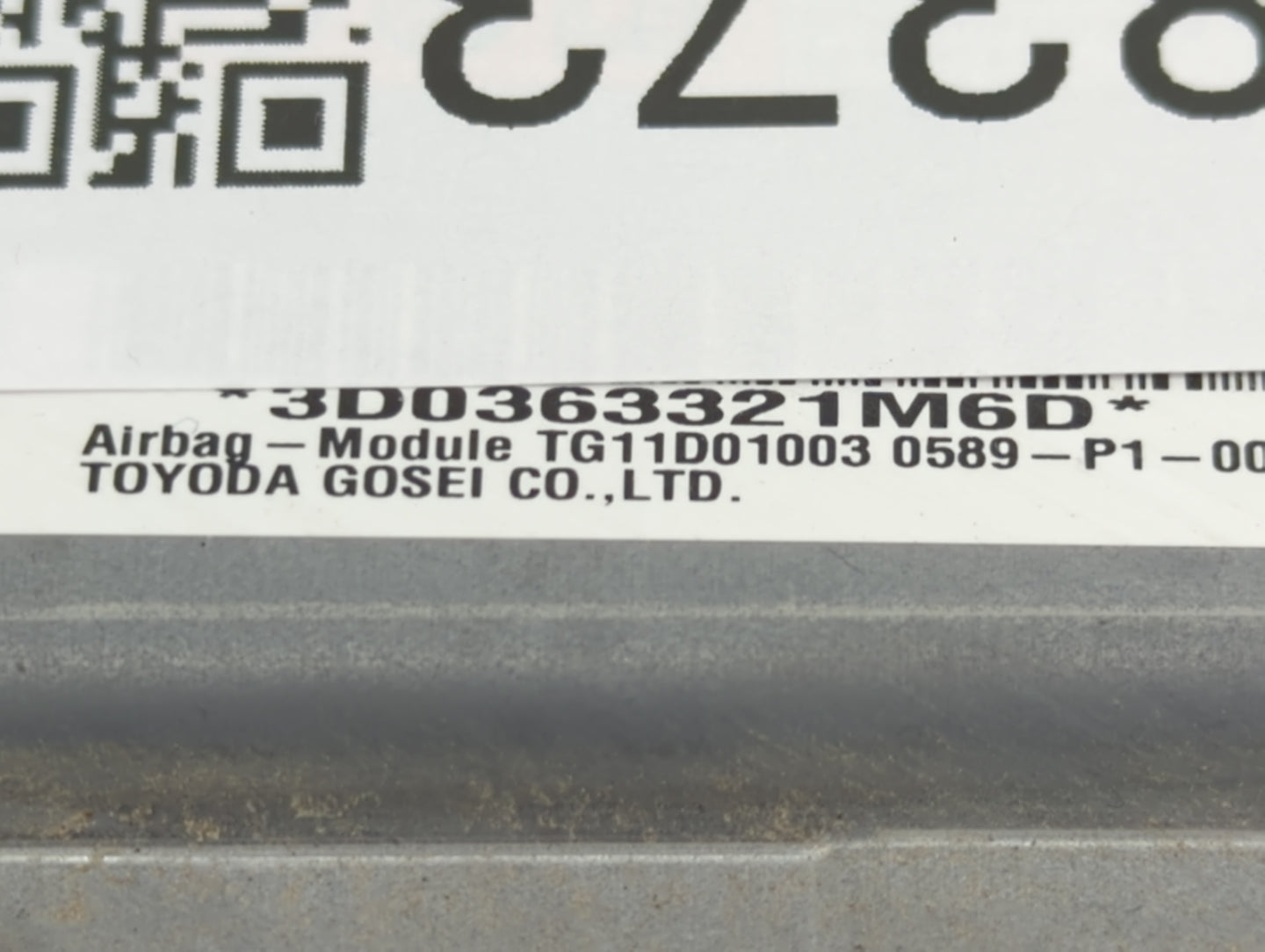2019-2022 Mazda 3 Air Bag Passenger Right Knee OEM P/N:VA4057KT0 Fits Fits 2019 2020 2021 2022 OEM Used Auto Parts - Oemused