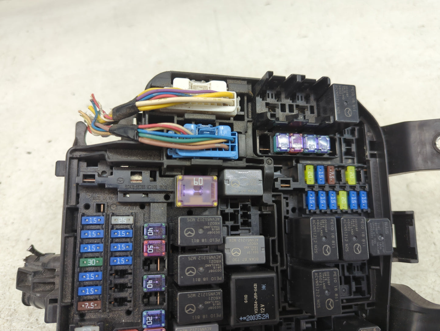 2021 Mazda 3 Fusebox Fuse Box Panel Relay Module P/N:BCKA-6676Y Fits Fits 2020 2022 OEM Used Auto Parts - Oemusedautoparts1.