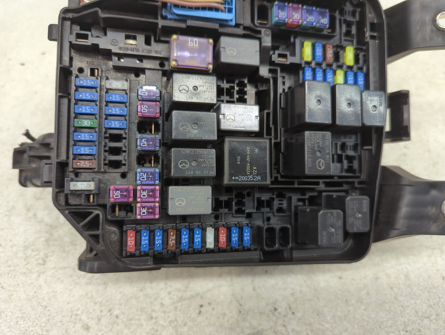 2021 Mazda 3 Fusebox Fuse Box Panel Relay Module P/N:BCKA-6676Y Fits Fits 2020 2022 OEM Used Auto Parts - Oemusedautoparts1.