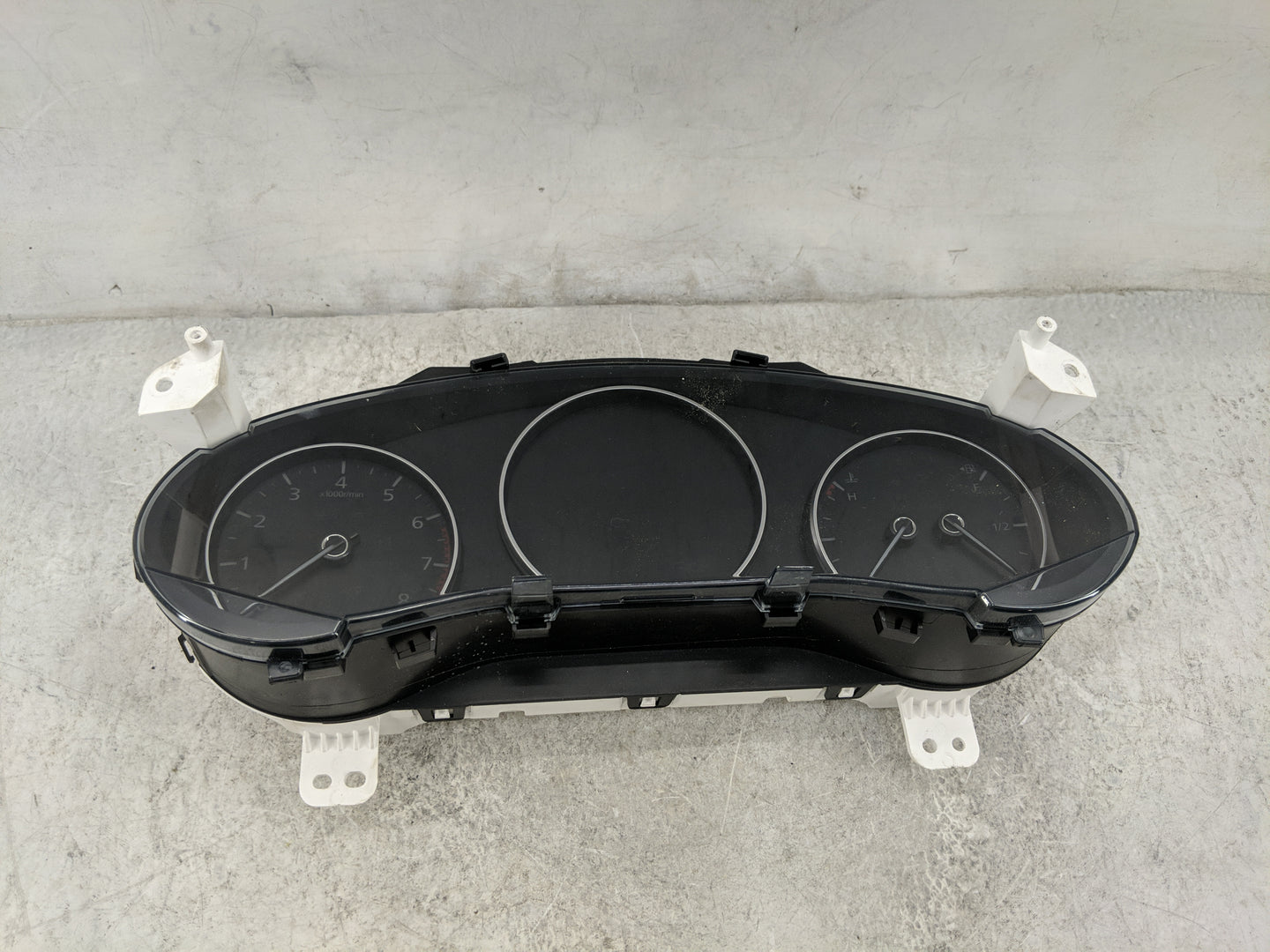 2021-2022 Mazda 3 Instrument Cluster Speedometer Gauges P/N:BFWM-55430-BDGF VPJJVF-10849-NH Miles: Fits Fits 2021 2022 OEM U