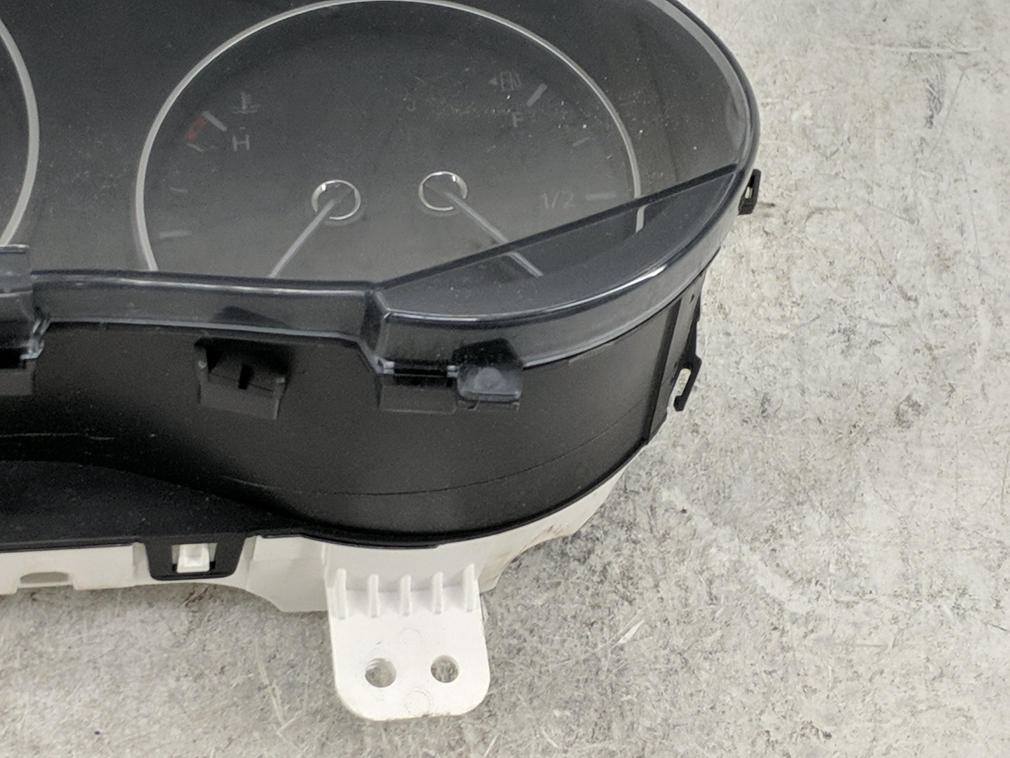 2021-2022 Mazda 3 Instrument Cluster Speedometer Gauges P/N:BFWM-55430-BDGF VPJJVF-10849-NH Miles: Fits Fits 2021 2022 OEM U