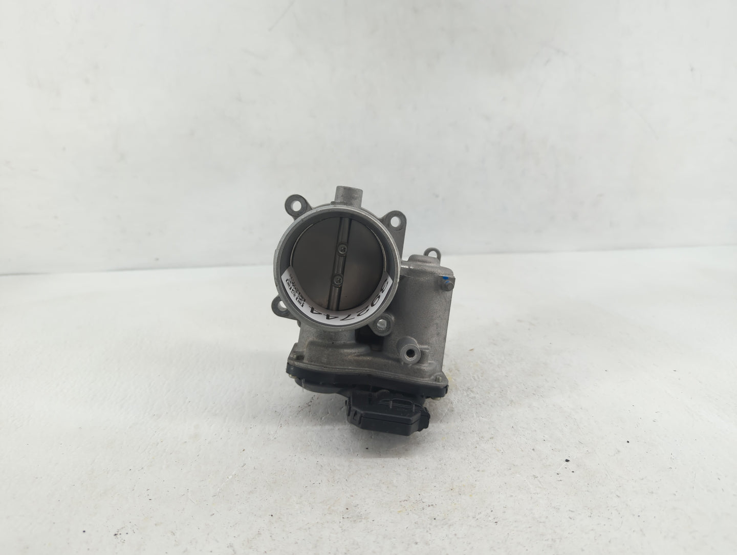 2021 Mazda 3 Throttle Body P/N:11B2600327 1D0501757, PYFS 13 640, 12C1900334 Fits OEM Used Auto Parts - Oemusedautoparts1.co