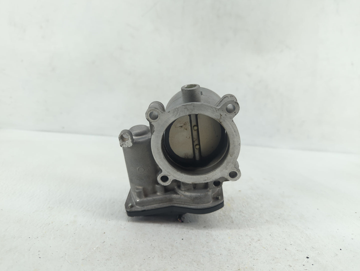 2021 Mazda 3 Throttle Body P/N:11B2600327 1D0501757, PYFS 13 640, 12C1900334 Fits OEM Used Auto Parts - Oemusedautoparts1.co