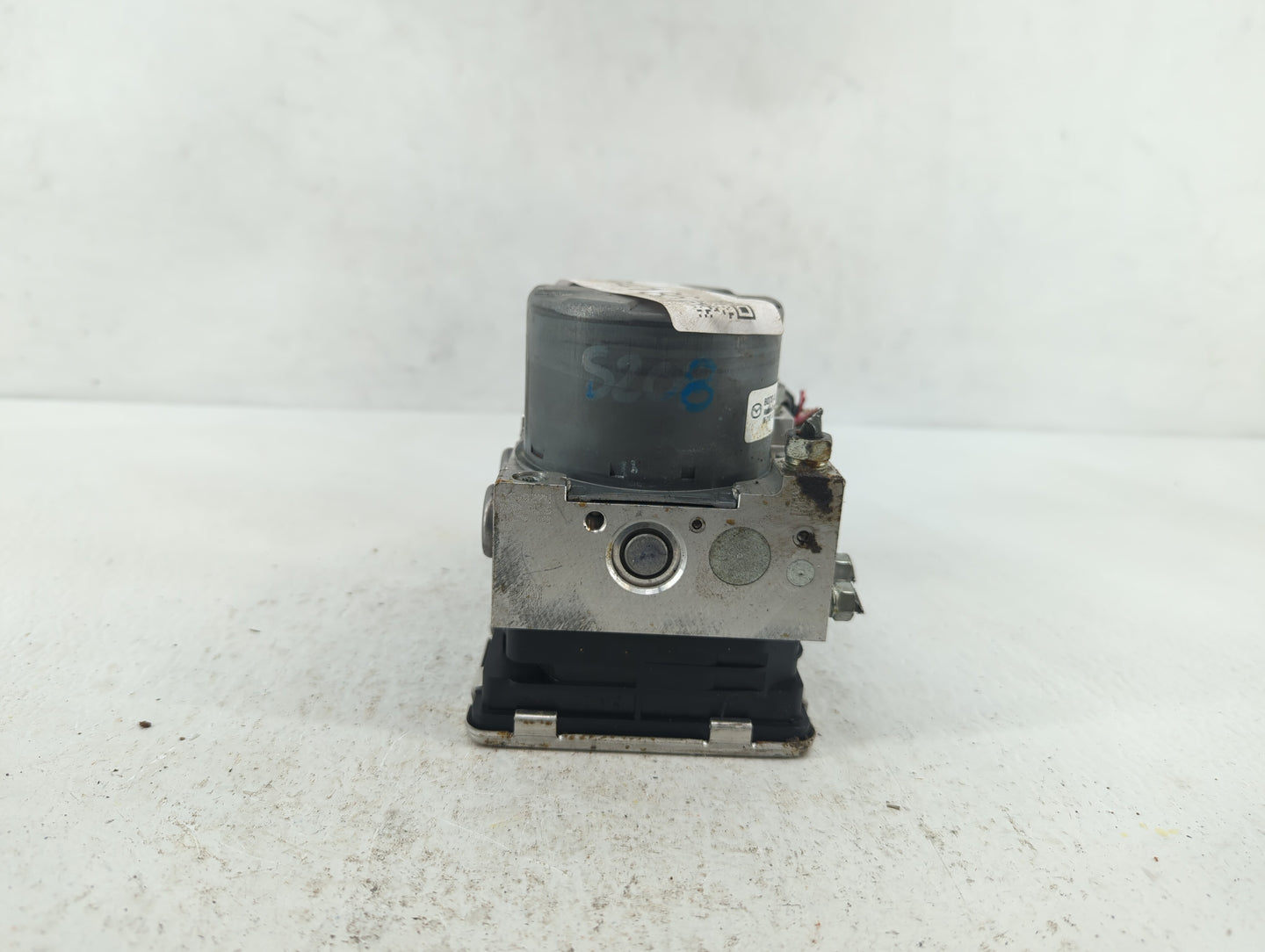 2021 Mazda 3 ABS Pump Control Module Replacement P/N:BDTS 43 7A0 BCKA 43 7A0 B Fits OEM Used Auto Parts - Oemusedautoparts1.