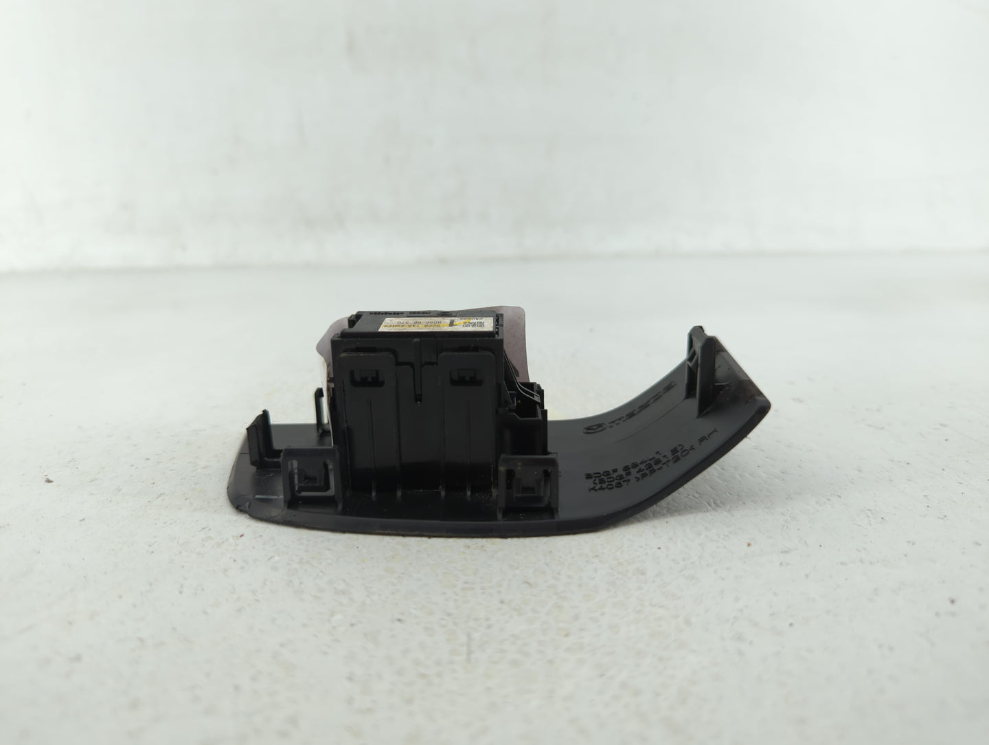 2021 Mazda 3 Driver Left Rear Power Window Switch Bdgf 66 370 - Oemusedautoparts1.com