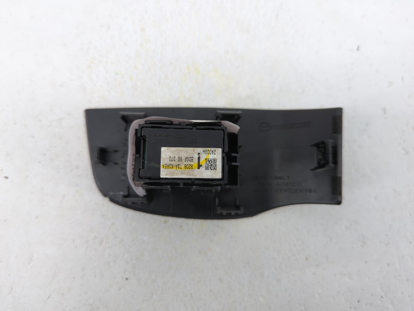2021 Mazda 3 Driver Left Rear Power Window Switch Bdgf 66 370 - Oemusedautoparts1.com