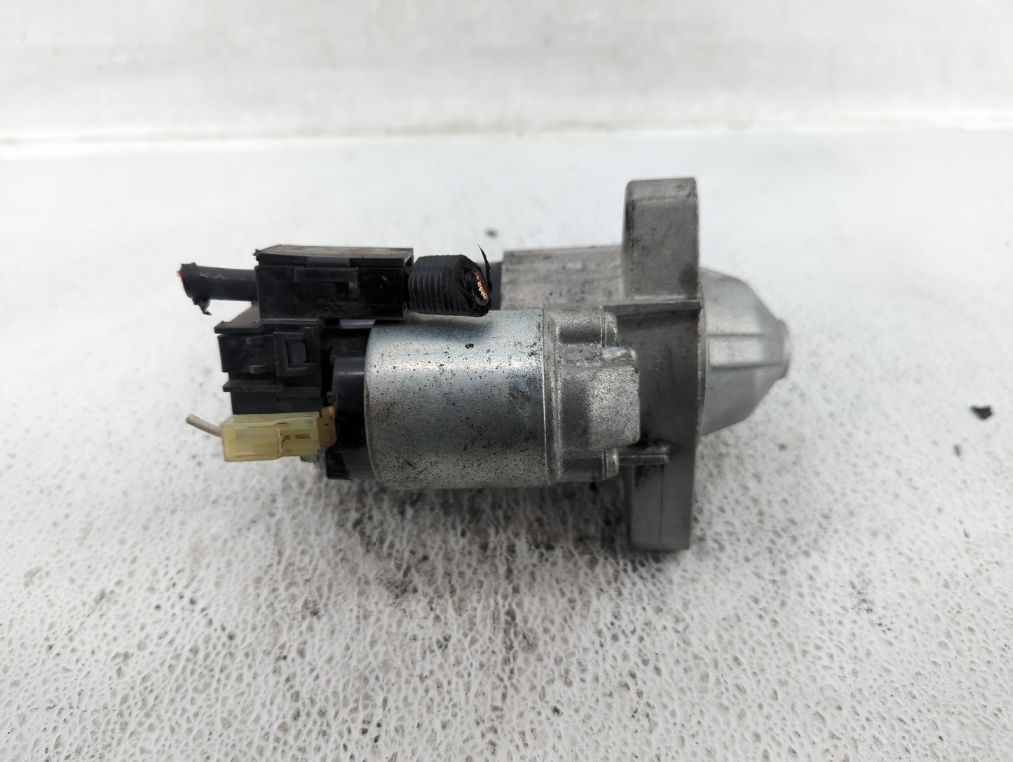 2014-2022 Mazda 3 Car Starter Motor Solenoid OEM P/N:M000T39671 Fits Fits 2014 2015 2016 2017 2018 2019 2020 2021 2022 OEM U