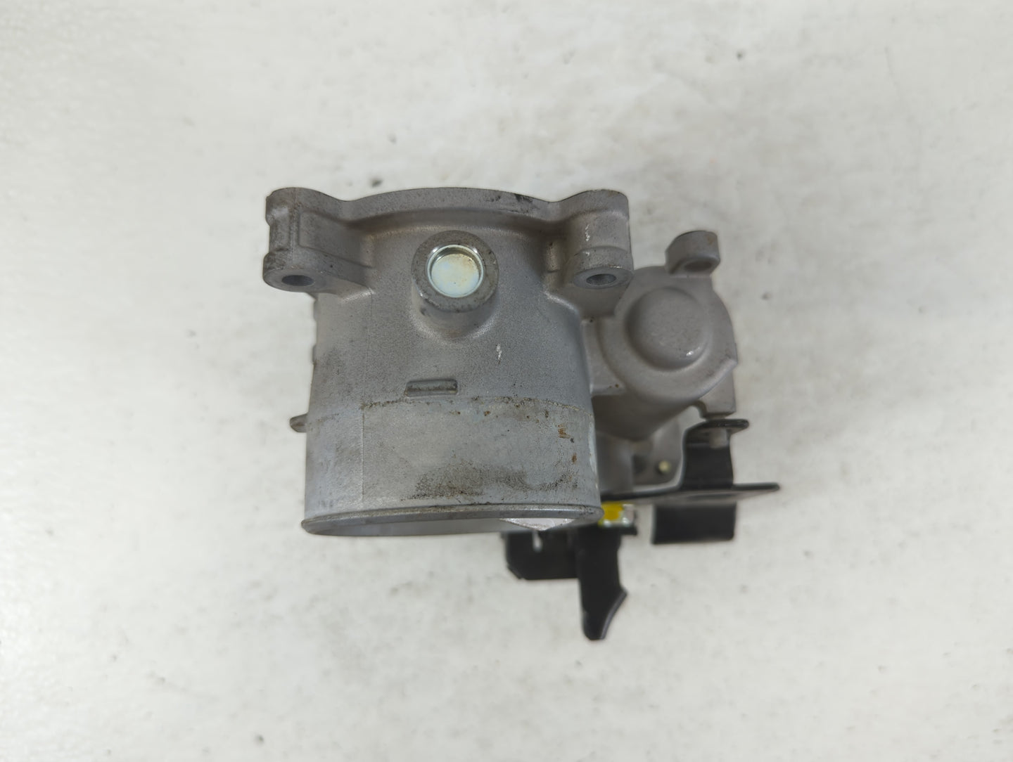 2019-2022 Mazda 3 Throttle Body P/N:K4238 2070, 3E1600409 Fits Fits 2018 2019 2020 2021 2022 OEM Used Auto Parts - Oemusedau