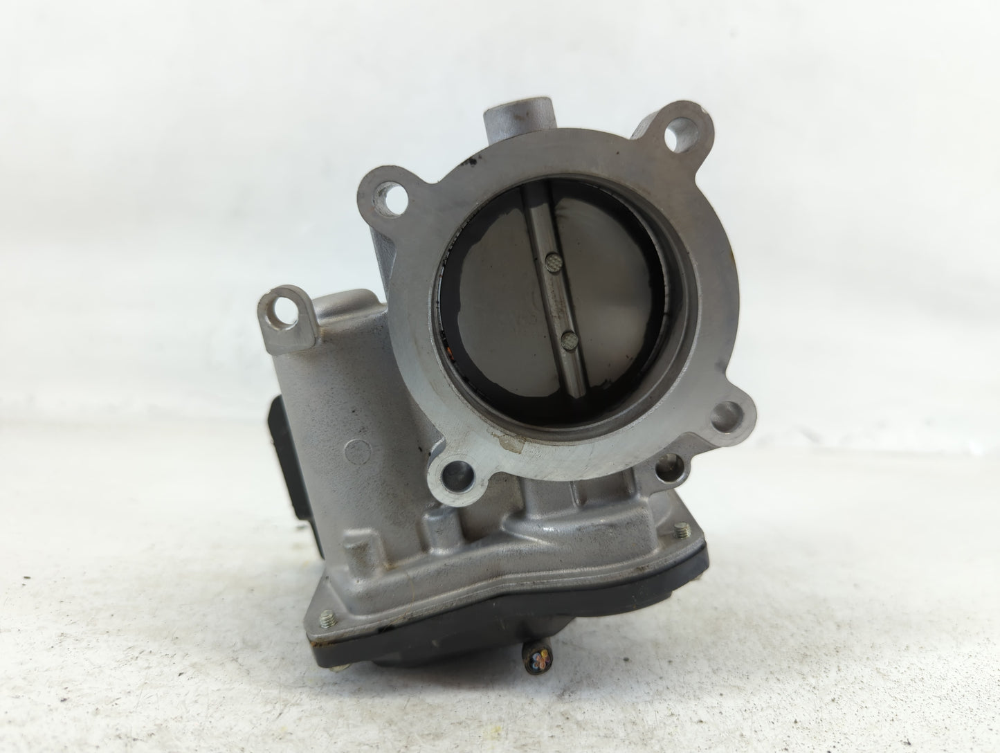 2019-2022 Mazda 3 Throttle Body P/N:K4238 2070, 3E1600409 Fits Fits 2018 2019 2020 2021 2022 OEM Used Auto Parts - Oemusedau