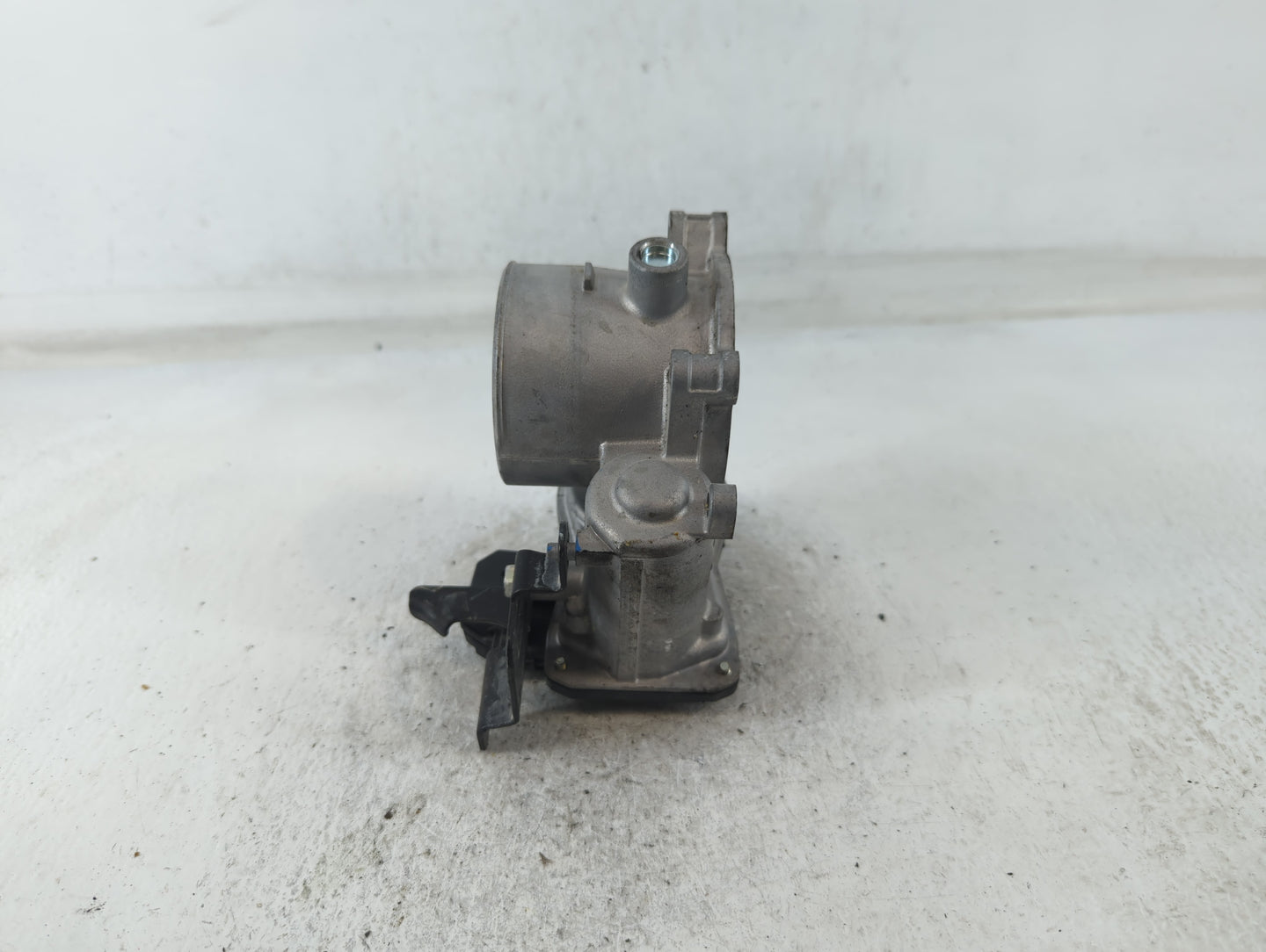 2019-2022 Mazda 3 Throttle Body P/N:12D0301272 Fits Fits 2018 2019 2020 2021 2022 OEM Used Auto Parts - Oemusedautoparts1.co