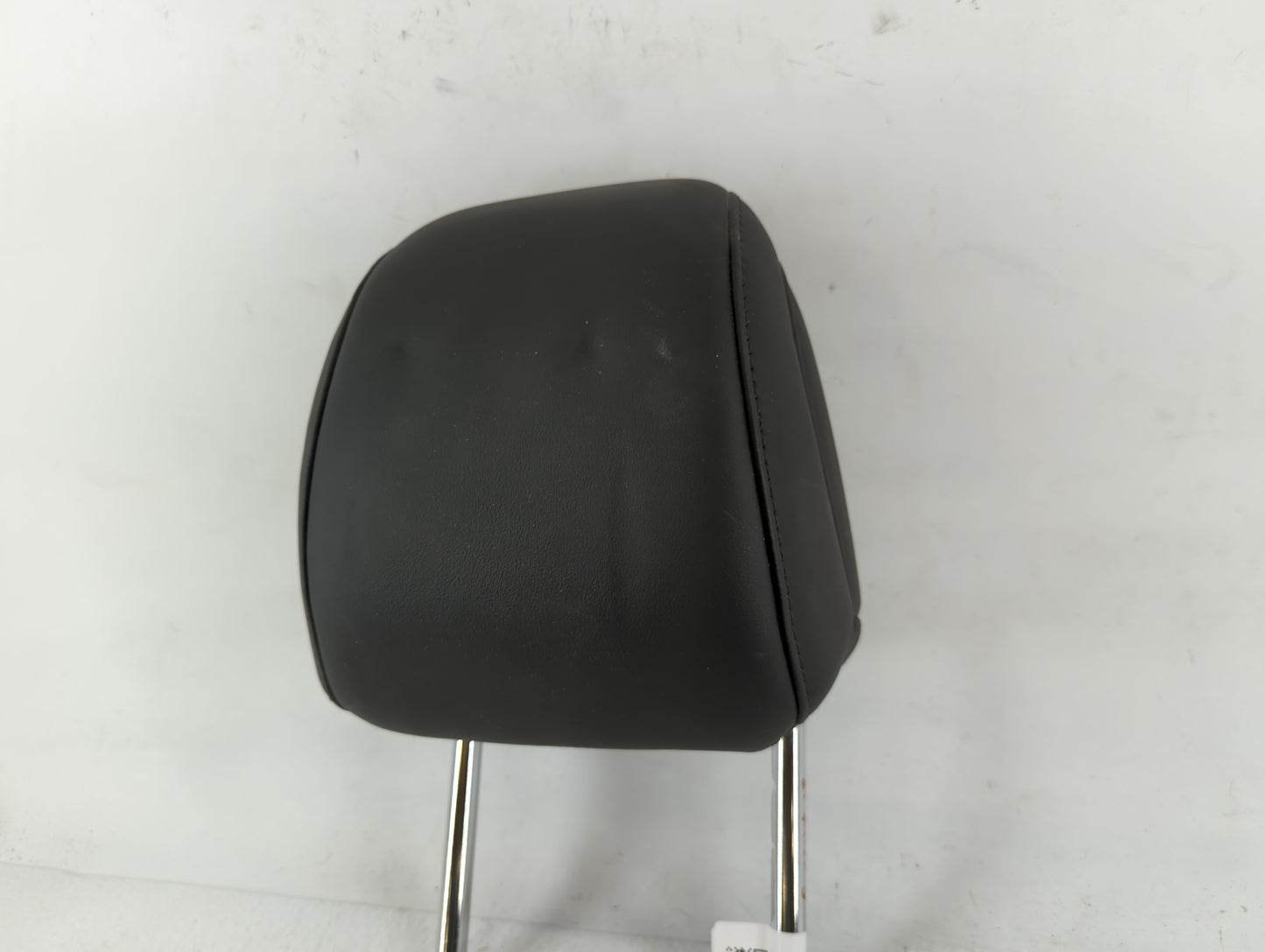 2019-2022 Mazda 3 Headrest Head Rest Front Driver Passenger Seat Fits Fits 2019 2020 2021 2022 OEM Used Auto Parts - Oemused