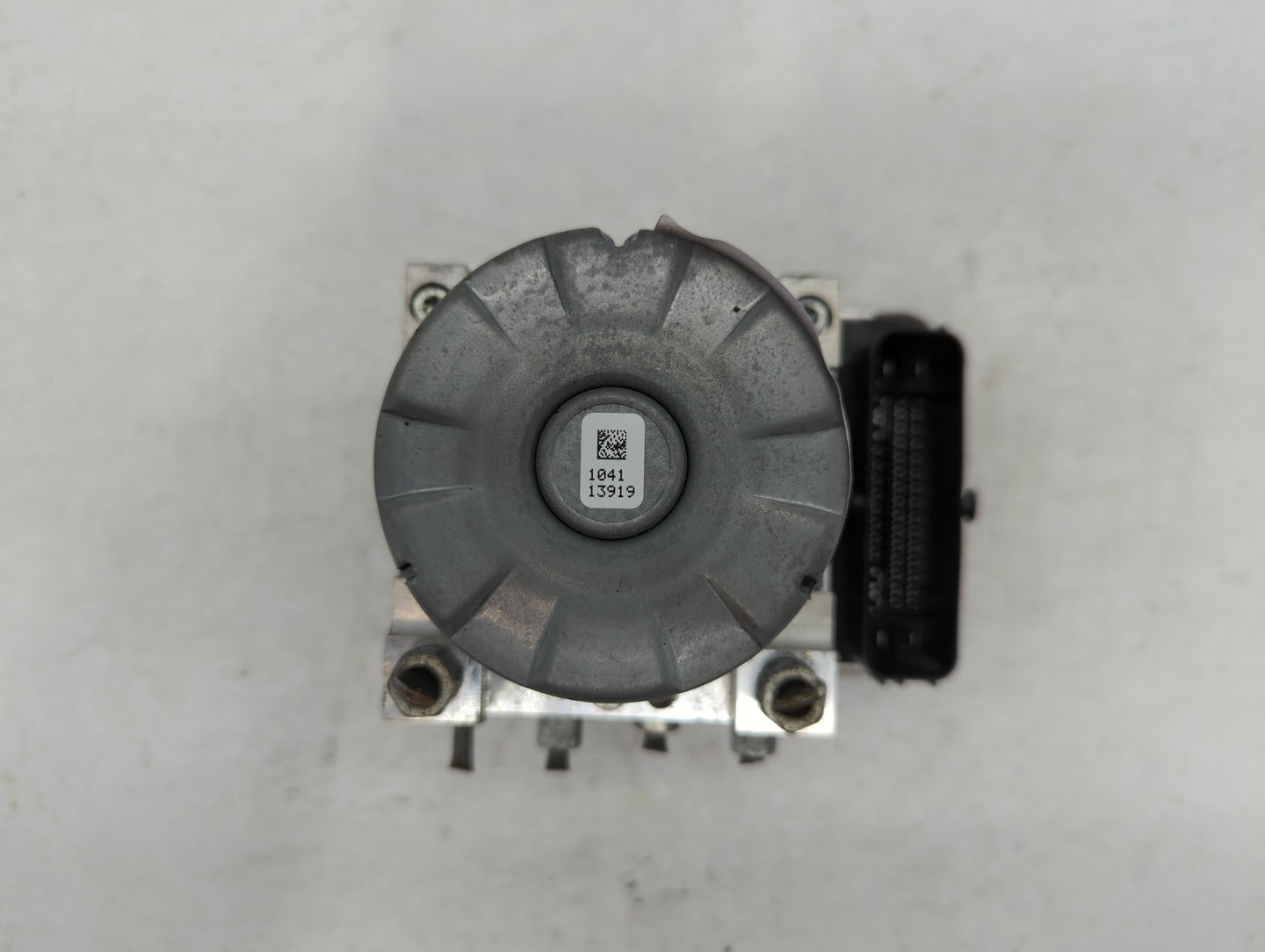 2019-2022 Mazda 3 ABS Pump Control Module Replacement P/N:92180502B26 06.2109.8898.3 Fits Fits 2019 2020 2021 2022 OEM Used 