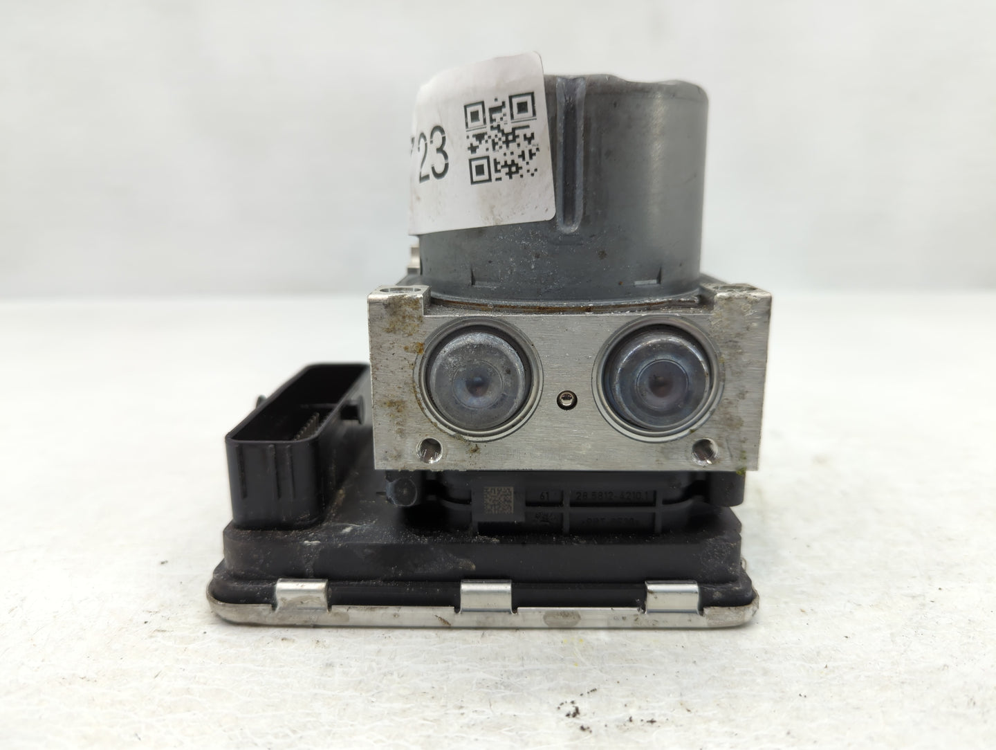 2019-2022 Mazda 3 ABS Pump Control Module Replacement P/N:92180502B26 06.2109.8898.3 Fits Fits 2019 2020 2021 2022 OEM Used 