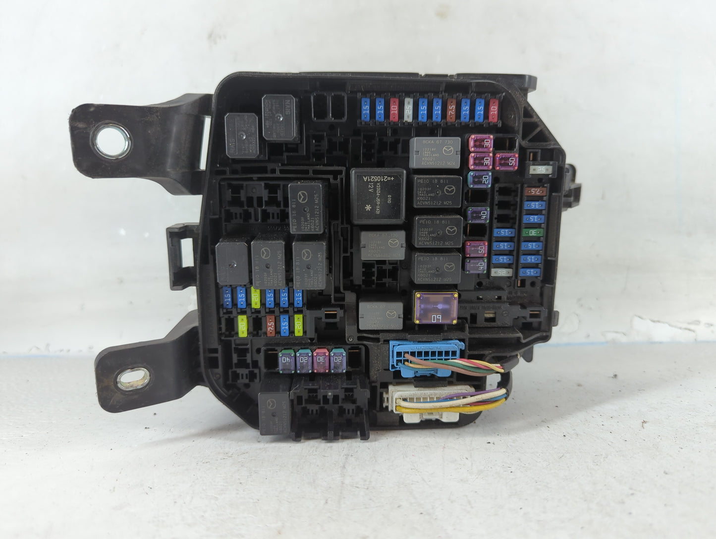 2021 Mazda 3 Fusebox Fuse Box Panel Relay Module P/N:BCKA 6676Y Fits Fits 2020 2022 OEM Used Auto Parts - Oemusedautoparts1.