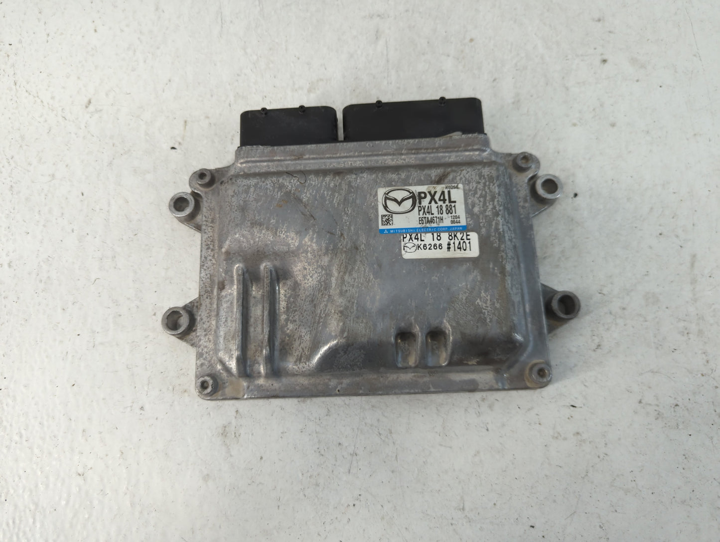 2021-2022 Mazda 3 PCM Engine Control Computer ECU ECM PCU OEM P/N:PX4L 18 8K2F PX4L 18 881 Fits Fits 2021 2022 OEM Used Auto