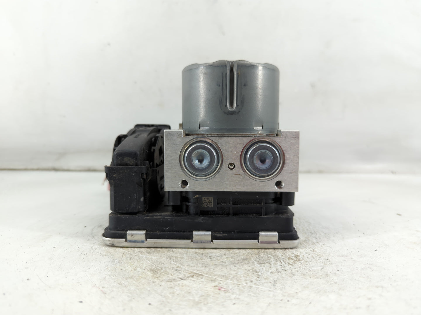 2019-2022 Mazda 3 ABS Pump Control Module Replacement P/N:BCKA 43 7A0 Fits Fits 2019 2020 2021 2022 OEM Used Auto Parts - Oe