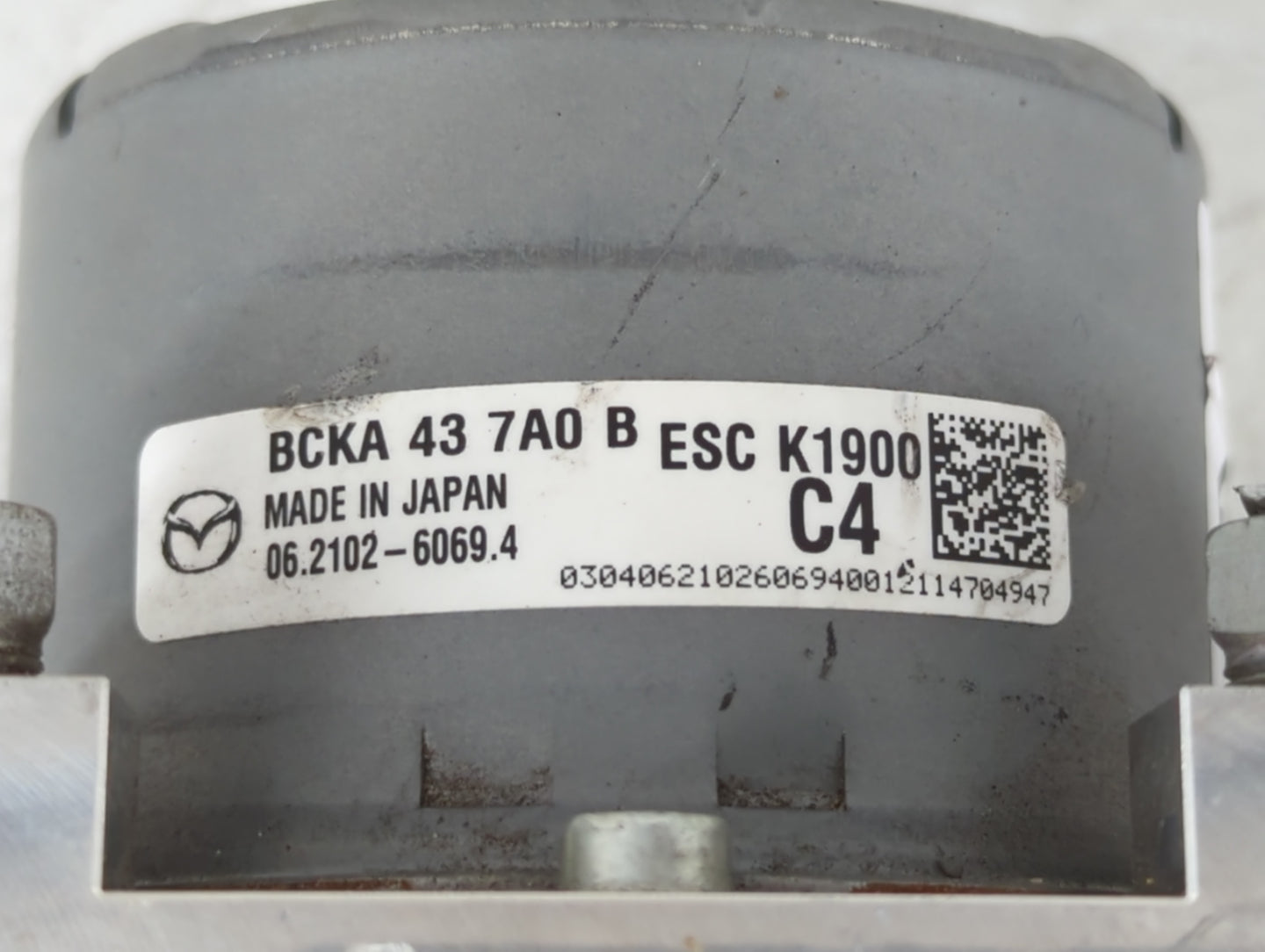 2019-2022 Mazda 3 ABS Pump Control Module Replacement P/N:BCKA 43 7A0 Fits Fits 2019 2020 2021 2022 OEM Used Auto Parts - Oe