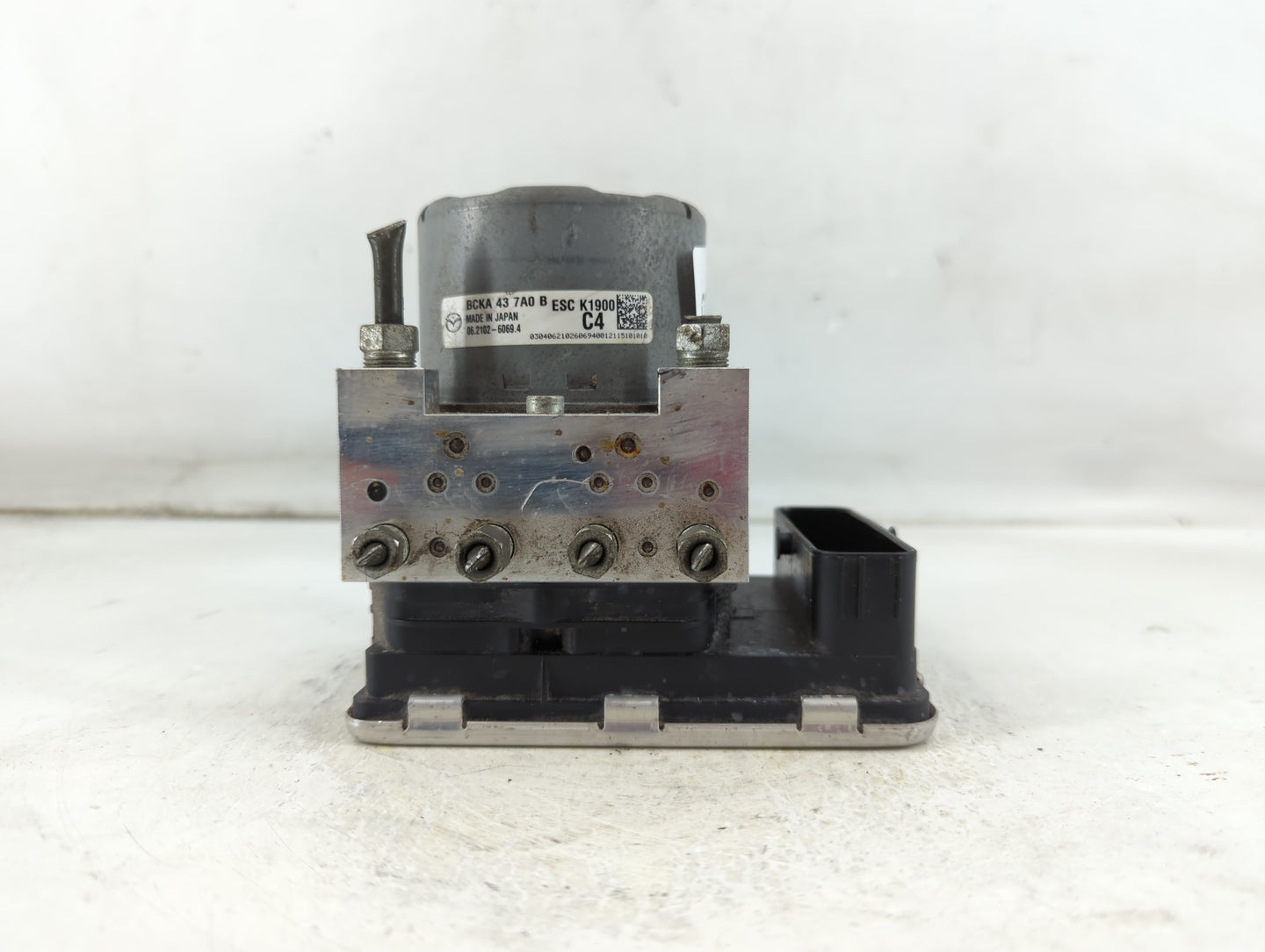 2019-2022 Mazda 3 ABS Pump Control Module Replacement P/N:ESC K1900 BCKA 43 7A0 B Fits Fits 2019 2020 2021 2022 OEM Used Aut