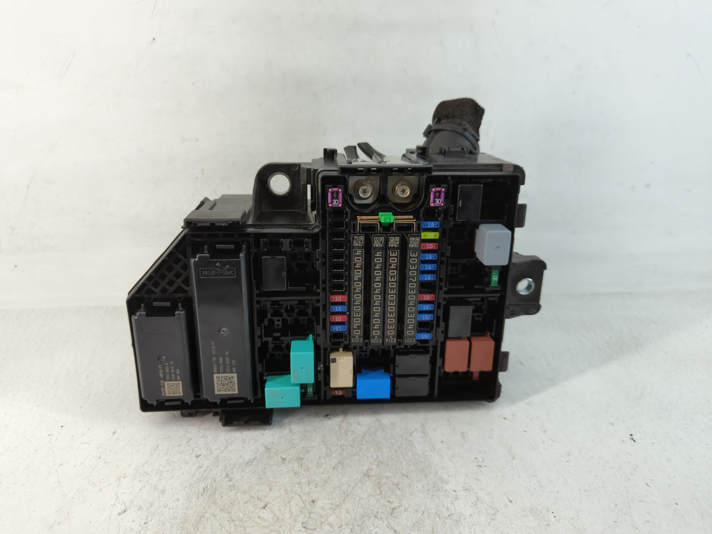 2021 Mazda 5 Fusebox Fuse Box Panel Relay Module P/N:7131>PP-TD10< Fits Fits 2013 2014 2015 2016 2017 2018 2019 2020 2022 OE